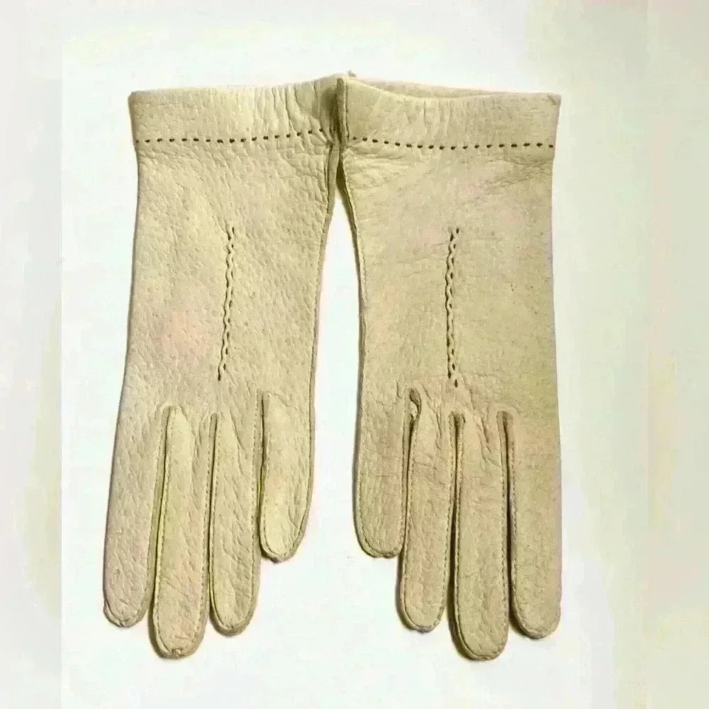 Vintage New Old Stock Women’s beige Driving Gloves Castiglione